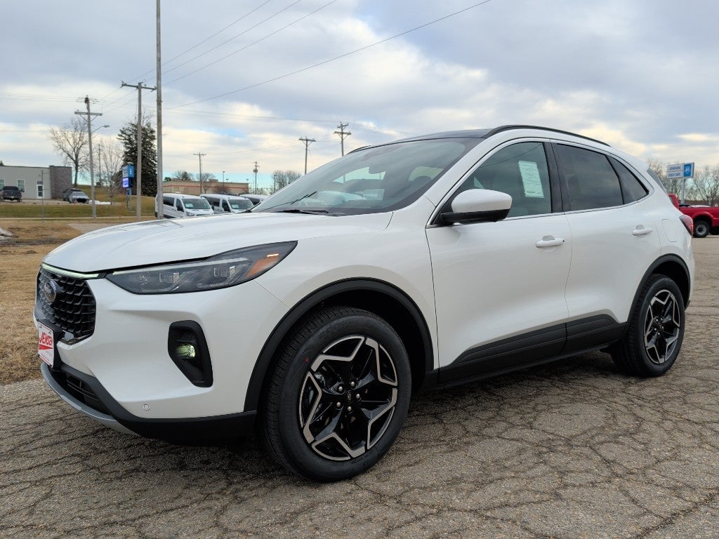 2026 Ford Escape Platinum