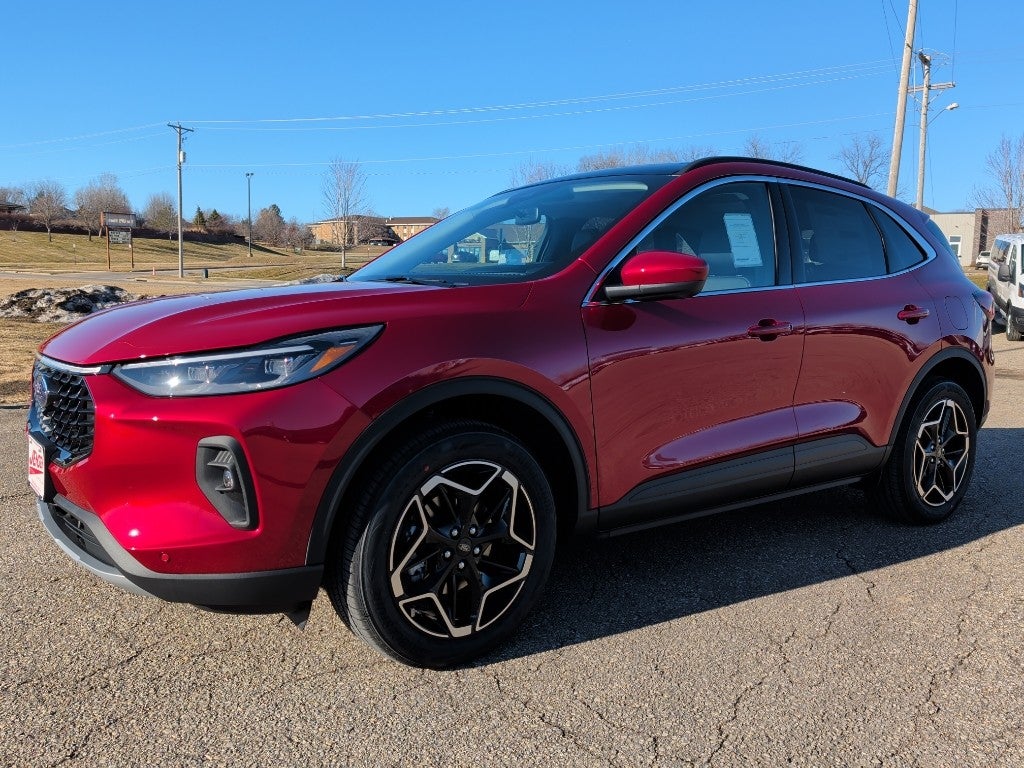 2026 Ford Escape Platinum