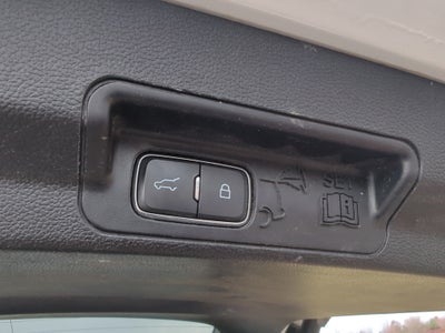 2020 Ford Explorer Base