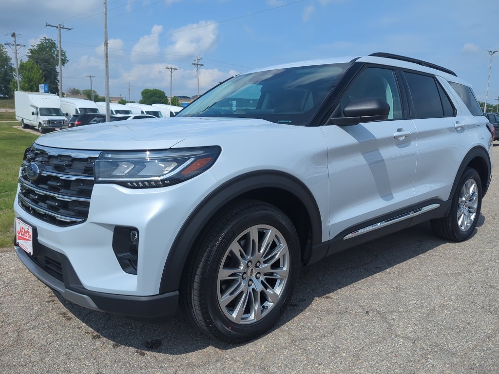 2025 Ford Explorer Active