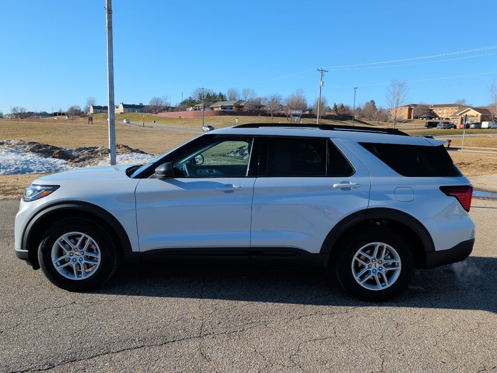 2026 Ford Explorer Active (100A)