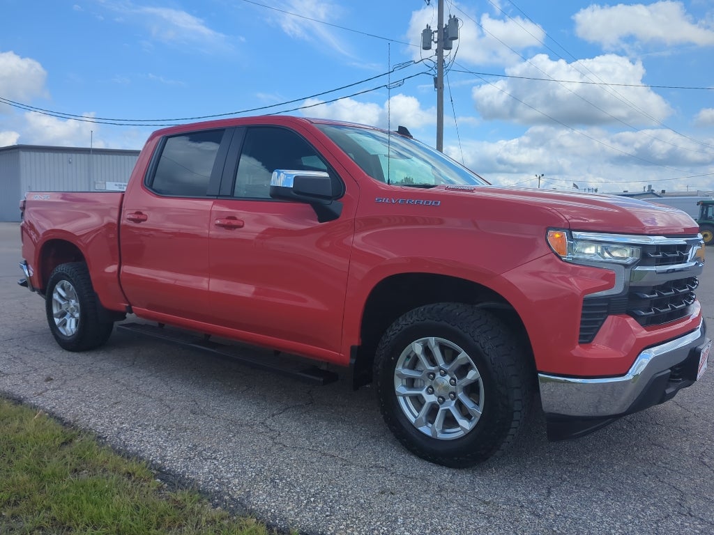 2024 Chevrolet Silverado LT