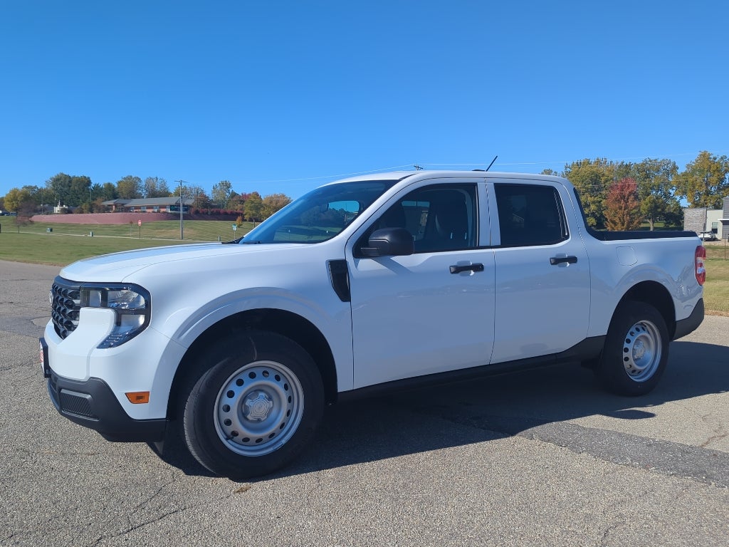2025 Ford Maverick XL HYBRID AWD